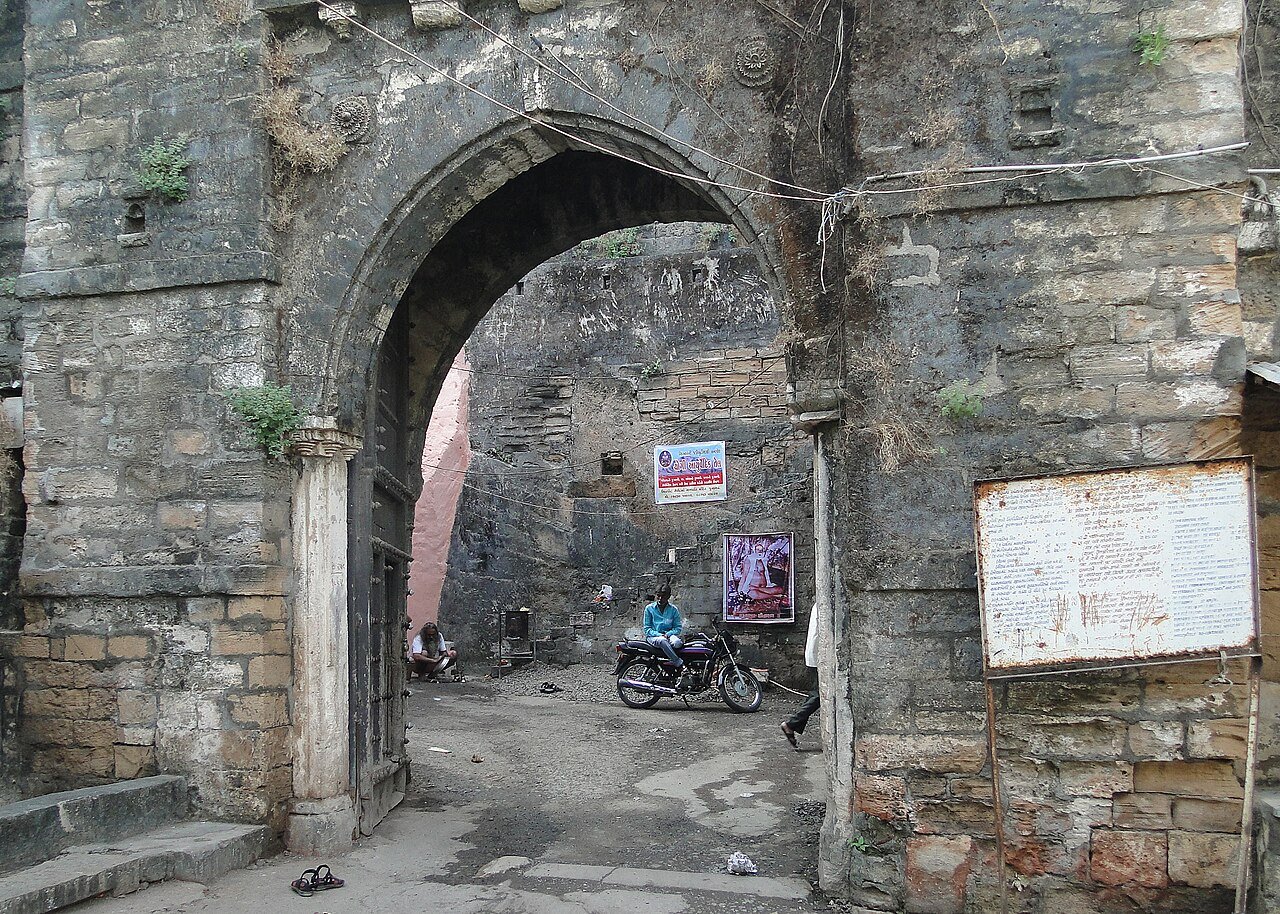 Uparkot Fort, Junagadh